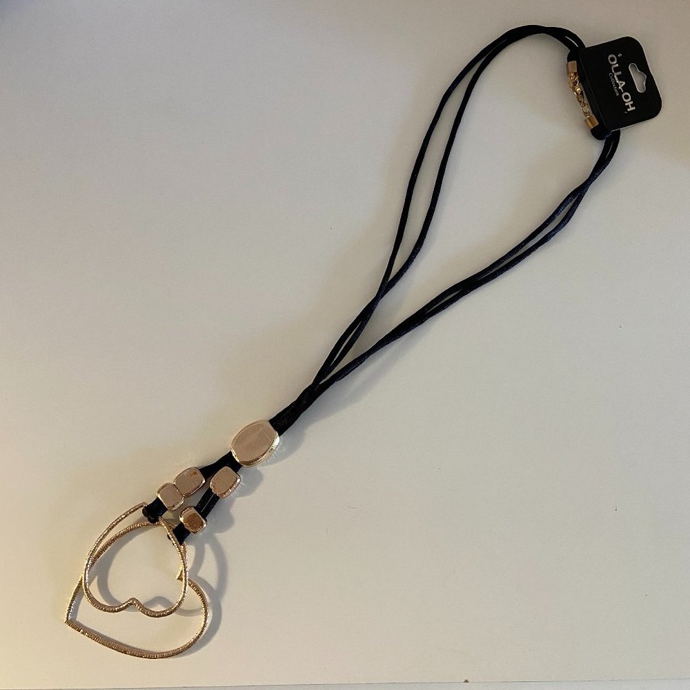 gorgeous long heart necklace!